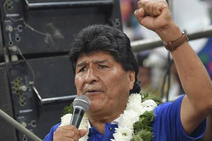 Evo Morales: “Busquemos quién sería que nos acompañe en la candidatura”