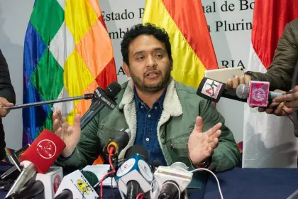 Torrico confirma la renuncia del viceministro de Hidrocarburos, Raúl Mayta