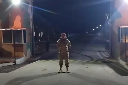 Ministerio de Defensa advierte que es “falso” el supuesto movimiento de vehículos militares de Patacamaya