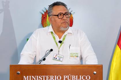 ¿Quién es Luis Montaño, el nuevo fiscal general en ejercicio?