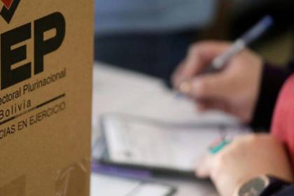 Candidatos a la Gobernación de Santa Cruz confirman su participación en el debate electoral del OEP