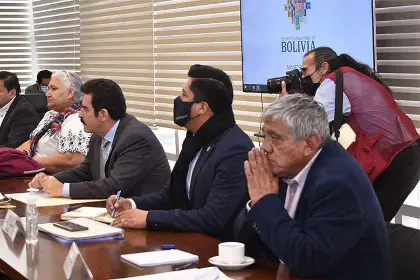 Se suspende la reunión con alcaldes convocada por Paz para tratar el Decreto Supremo 5503