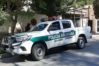 Madre e hijo son acusados de matar a hombre con dos combazos tras una discusión por una deuda, reporta la Fiscalía