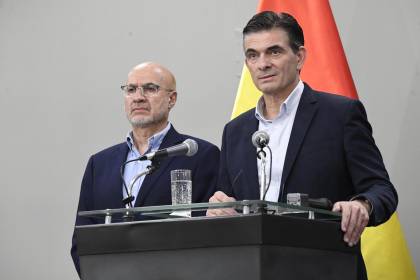 Paz a Lupo: “Hoy usted tiene un nuevo destino con la patria y el Gobierno en la OEA”