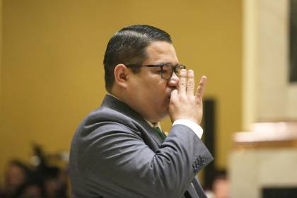 Viceministro: “Mariaca llega a ser fiscal general del Estado pagando a asambleístas en dólares”