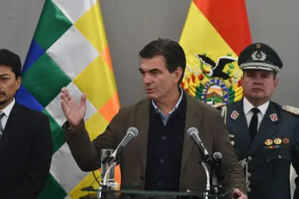 “No hay sus aportes en la Gestora, se lo han gastado”, dice Paz, que anuncia la reorganización de la institución