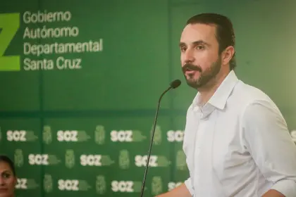 “Gobernar es tomar decisiones difíciles”, Juan Pablo Velasco insta al presidente Paz a solucionar los conflictos