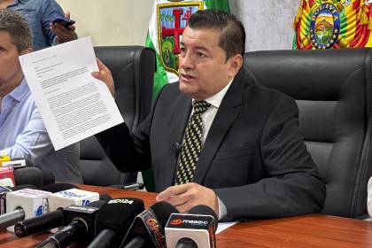 Caso Mutualista: Justicia fija fianza de Bs 100.000 y control judicial para el alcalde Jhonny Fernández