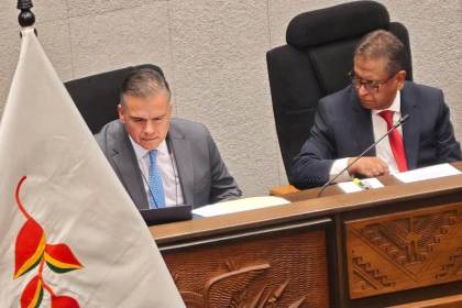 Ministro Justiniano: Hay una “advertencia explicita de retomar los bloqueos” apenas venza el Estado de excepción