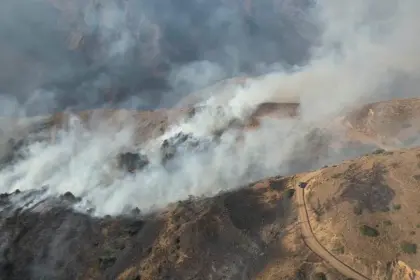 Incendio forestal amenaza Quirusillas en el municipio tarijeño de San Lorenzo