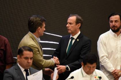 Encuentro del TSE: PDC y Libre se comprometen a no incurrir desinformación ni guerra sucia