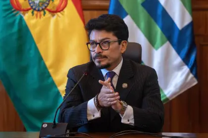 Fernando Aramayo deja la Cancillería y asume el Ministerio de la Presidencia en lugar de José Luis Lupo