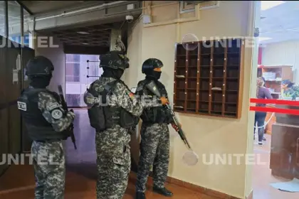 ¿Quiénes son los dos reclusos investigados por el asesinato de un juez en Cochabamba?