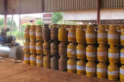 Garrafas de gas salen vía contrabando a Brasil, donde tienen un valor de Bs 278 por unidad