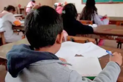 Los estudiantes de La Paz y El Alto retornan este lunes al horario regular de clases