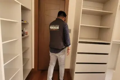 Fiscalía secuestra un inmueble del hijo de Arce por el caso de legitimación y pasa a manos de Dircabi