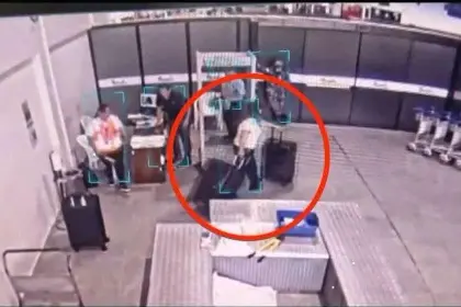 Caso maletas: Diputado denuncia que ni la empresa que solicitó permiso de vuelo ni la que realizó el viaje tienen registros