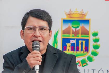 Gobernador de Chuquisaca tiene “una evolución favorable”, según reporte médico