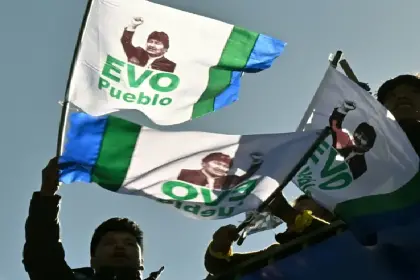 A un mes de las elecciones, las amenazas del evismo ensombrecen el proceso