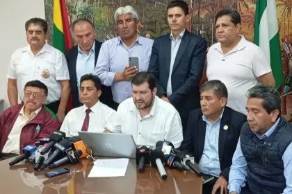 Cívicos piden ley antibloqueos y que movilizados paguen resarcimiento por daño económico