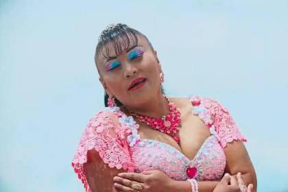“Queremos llevarla a mi mamá completa”, claman las hijas de la cantante Rosa Solá y piden recuperar la cabeza 