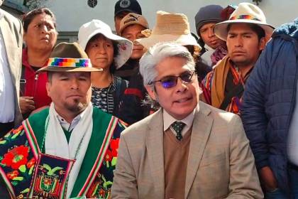Equipo jurídico de Evo: “Se intentó varias veces inscribir nuestra fórmula y no nos han dejado”
