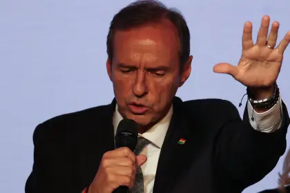 Tuto dice que irá a las subnacionales con alianzas regionales y no con un proyecto único