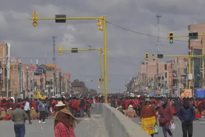 IBCE estima que pérdidas diarias por bloqueos ascienden a cerca de $us 10 millones 