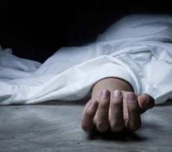 Mujer muere apuñalada en un lenocinio en El Alto; un hombre fue aprehendido