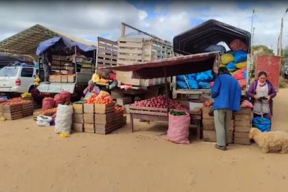 Valles cruceños: Rematan producción de verduras ante imposibilidad de transportarla por bloqueos