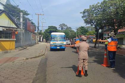 Ordenamiento en el centro cruceño: Jhonny anuncia incentivos para la construcción de parqueos públicos