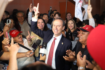 Libre, de Tuto Quiroga, busca convertirse en un partido y arranca la recolección de firmas