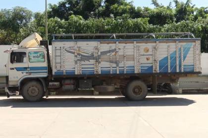 Cochabamba: Aprehenden al conductor de un camión por cargar de manera irregular 3.000 litros de diésel 