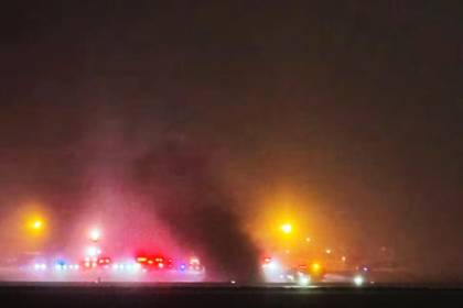 Avión privado con ocho personas a bordo se estrella en un aeropuerto al noreste de EEUU