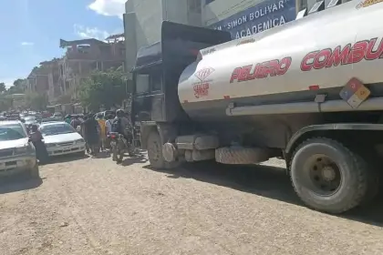 ANH: Cisternas detenidas en Caranavi apagaron su GPS tras entrega de combustible en ciudad