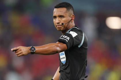 El salvadoreño Iván Barton dirigirá el partido Bolivia - Irak