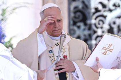 León XIV en su primer mensaje de Pascua: llamada a la paz sin concretar conflictos