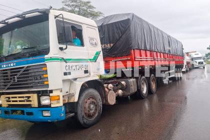 Cochabamba: Transportistas dicen que son cinco puntos de bloqueo indefinido hasta que se garantice la ‘calidad de la gasolina’