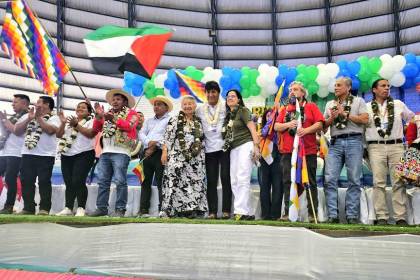 Evo Morales se reúne con delegaciones del Runasur y denuncia deportaciones