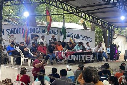 Campesinos en Santa Cruz piden abrogar el decreto de la pausa ambiental por incendios forestales