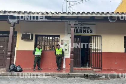 Dictan detención preventiva para la adolescente acusada de apuñalar a su compañera en un colegio