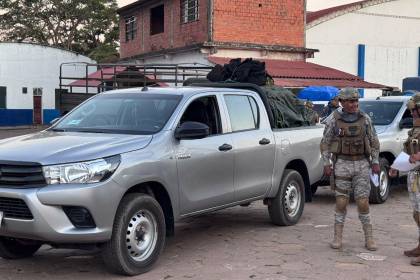 Bajo custodia, inicia el traslado del material electoral a las provincias cruceñas