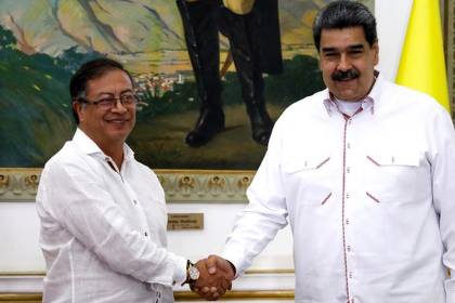 Colombia no descarta dar asilo a Maduro si deja el poder, dice su canciller