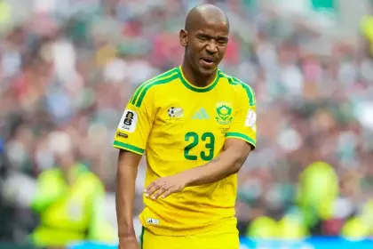 Luto en el fútbol: muere un jugador de Sudáfrica tras participar en el Mundial 2026