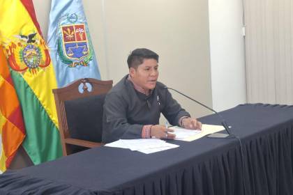 Loza afirma que apagón en el trópico fue parte de un supuesto operativo fallido de la Policía