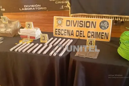 Capturan a dos personas con 120 dinamitas y otros explosivos durante desbloqueo en la ruta Cochabamba-Oruro