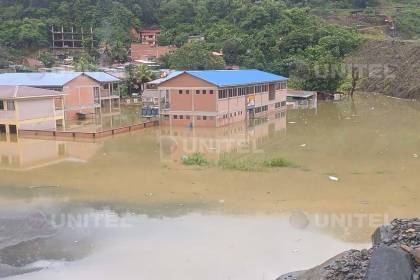 La Paz: Unas 40 casas y un colegio están bajo el agua por el desborde de ríos en Chima