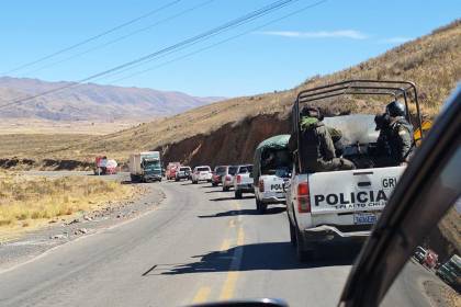 Gobierno señala que la carretera entre Bolivia y Perú está expedita y desplegará efectivos para resguardarla