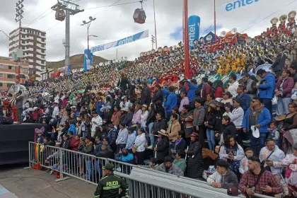 Más de 5 mil músicos dan inicio al gran Carnaval de Oruro 2025 