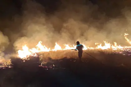Santa Cruz registra un nuevo incendio forestal en Otuquis que ingresó desde Paraguay